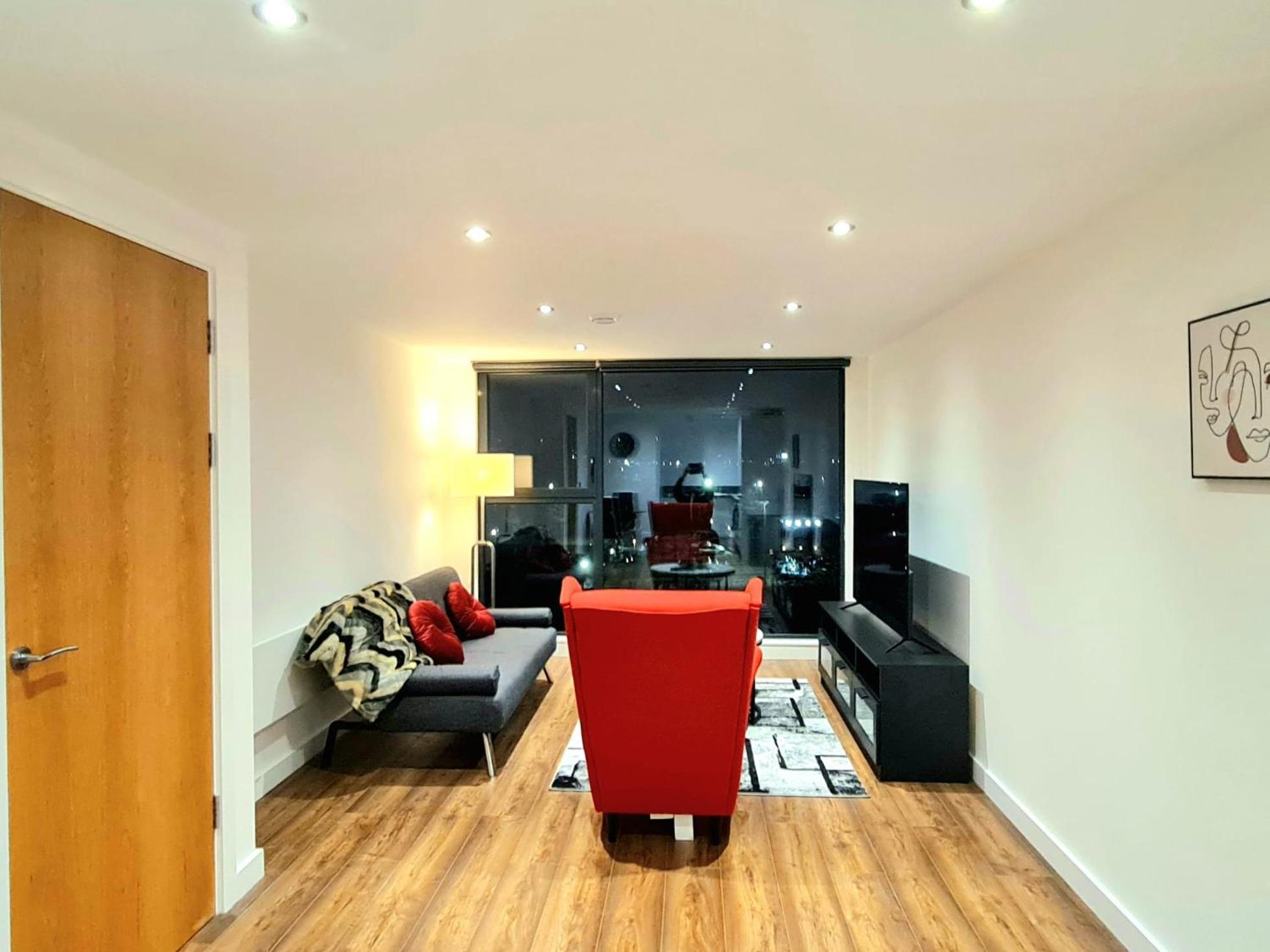 1-Bedroom Aprt In Salford- Freeparking- Sleeps3 曼彻斯特 外观 照片